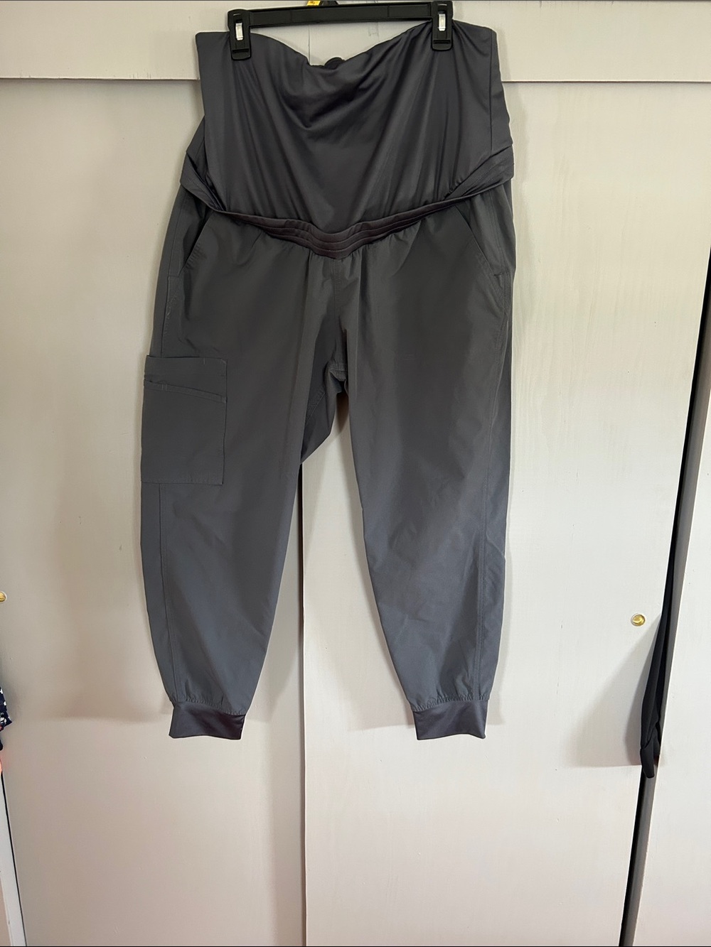 Carhart maternity scrub pants